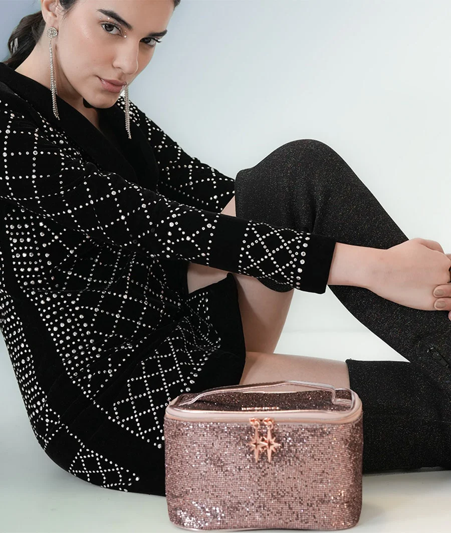 GLITZ N GLAM (SOFT VANITY) - Image 43